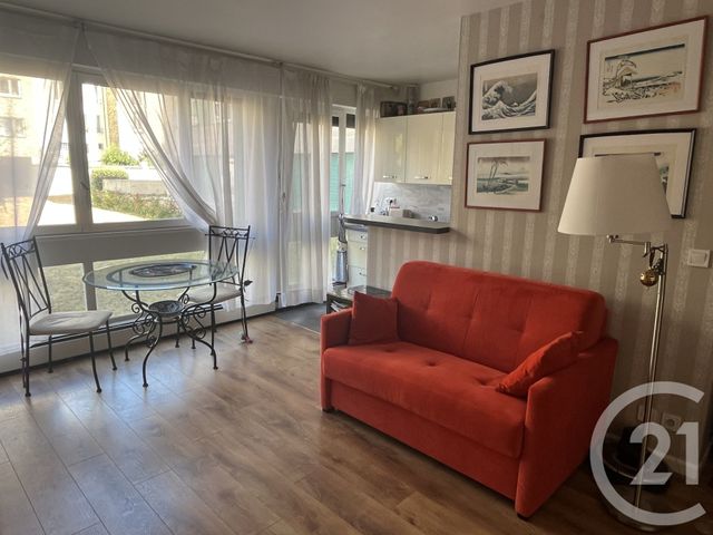 Appartement F2 à vendre - 2 pièces - 43.0 m2 - PUTEAUX - 92 - ILE-DE-FRANCE - Century 21 Cayla Immobilier