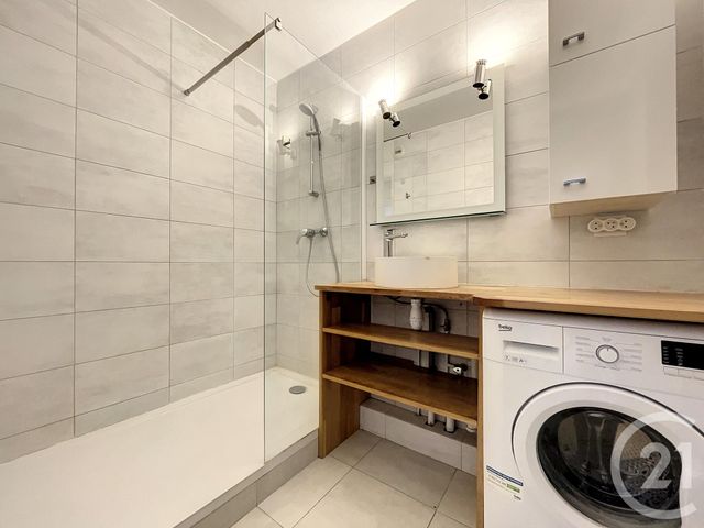 Appartement F2 à louer - 2 pièces - 46.0 m2 - PUTEAUX - 92 - ILE-DE-FRANCE - Century 21 Cayla Immobilier