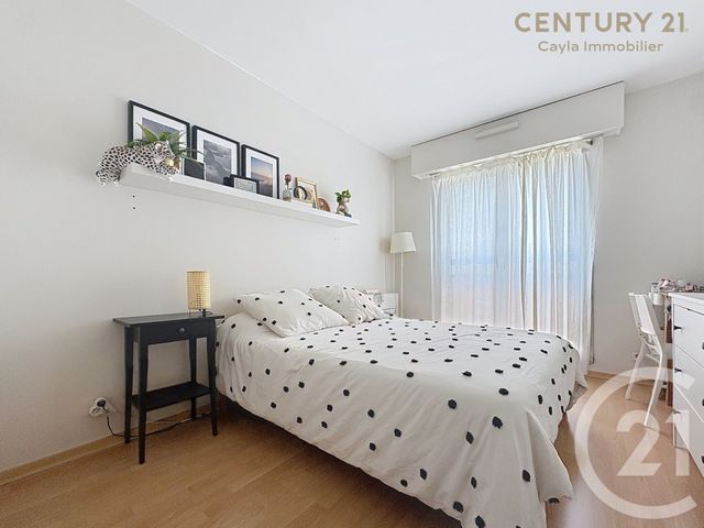 Appartement F2 à louer - 2 pièces - 51.0 m2 - PUTEAUX - 92 - ILE-DE-FRANCE - Century 21 Cayla Immobilier