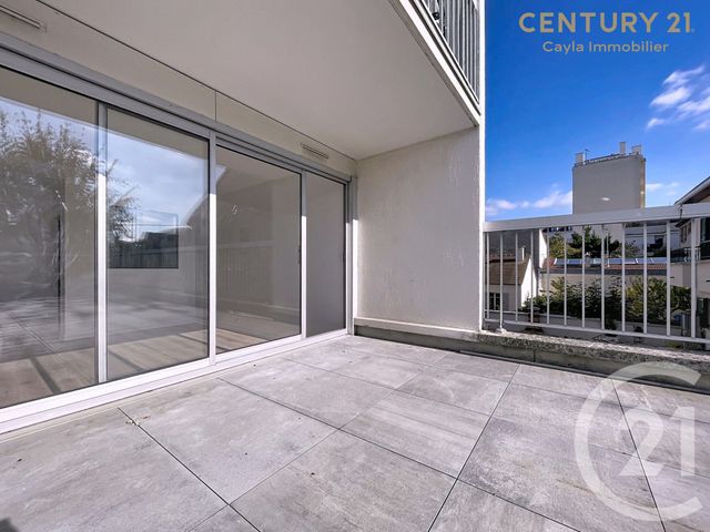 Appartement F1 à louer - 1 pièce - 26.48 m2 - NANTERRE - 92 - ILE-DE-FRANCE - Century 21 Cayla Immobilier