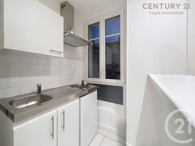 Appartement F1 à louer - 1 pièce - 16.35 m2 - PUTEAUX - 92 - ILE-DE-FRANCE - Century 21 Cayla Immobilier