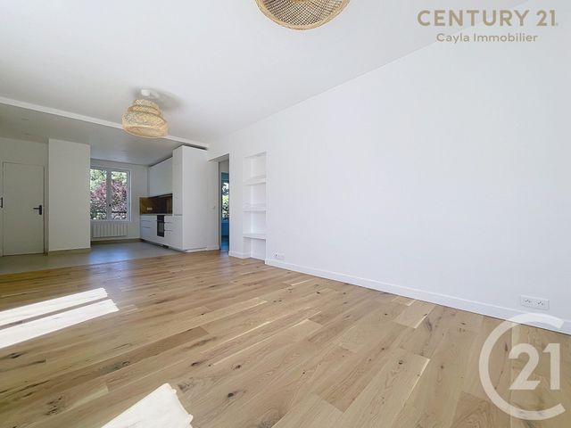 Appartement F3 à vendre - 3 pièces - 70.96 m2 - SURESNES - 92 - ILE-DE-FRANCE - Century 21 Cayla Immobilier
