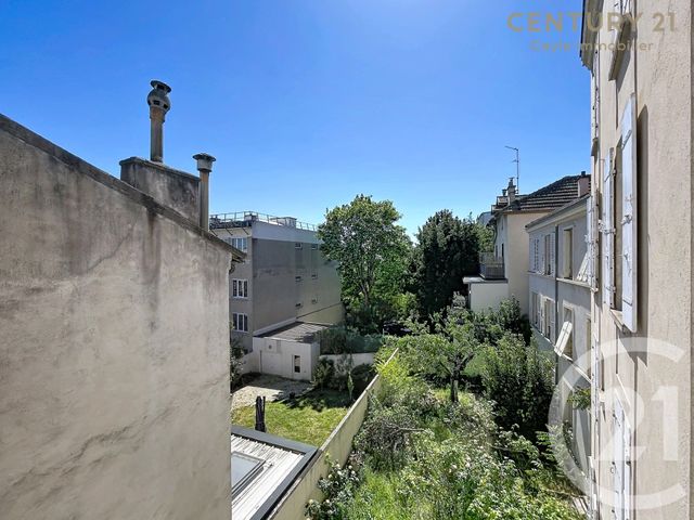 Appartement F3 à vendre - 3 pièces - 70.96 m2 - SURESNES - 92 - ILE-DE-FRANCE - Century 21 Cayla Immobilier