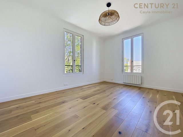 Appartement F3 à vendre - 3 pièces - 74.07 m2 - SURESNES - 92 - ILE-DE-FRANCE - Century 21 Cayla Immobilier