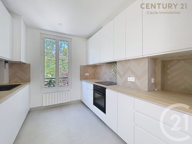 Appartement F3 à vendre - 3 pièces - 74.07 m2 - SURESNES - 92 - ILE-DE-FRANCE - Century 21 Cayla Immobilier