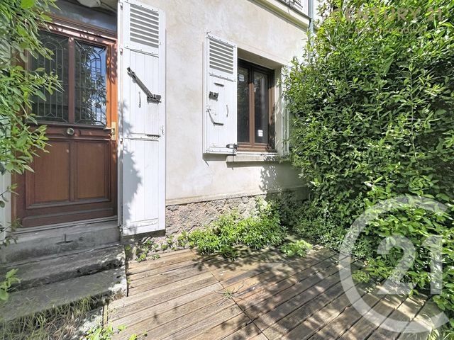 Appartement F1 à louer SURESNES