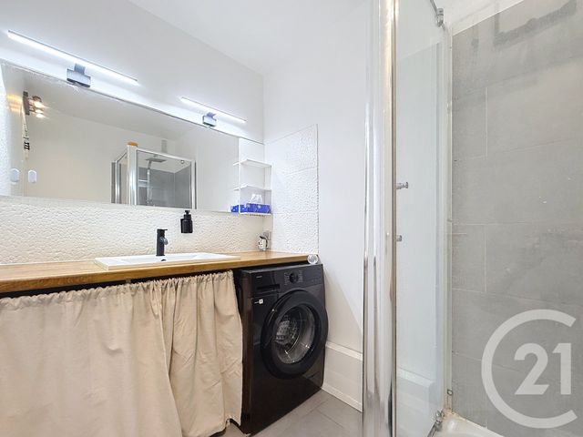Appartement F2 à louer - 3 pièces - 55.47 m2 - PUTEAUX - 92 - ILE-DE-FRANCE - Century 21 Cayla Immobilier