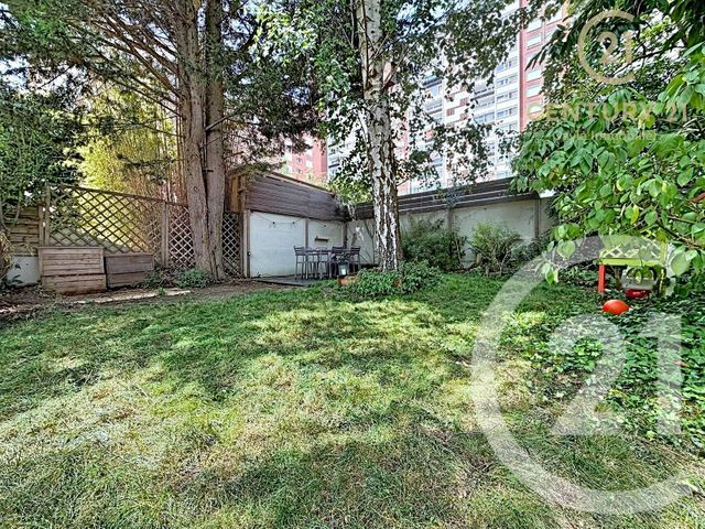 Appartement F3 à louer - 3 pièces - 93.1 m2 - PUTEAUX - 92 - ILE-DE-FRANCE - Century 21 Cayla Immobilier