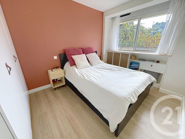 Appartement F3 à vendre - 3 pièces - 67.0 m2 - PUTEAUX - 92 - ILE-DE-FRANCE - Century 21 Cayla Immobilier
