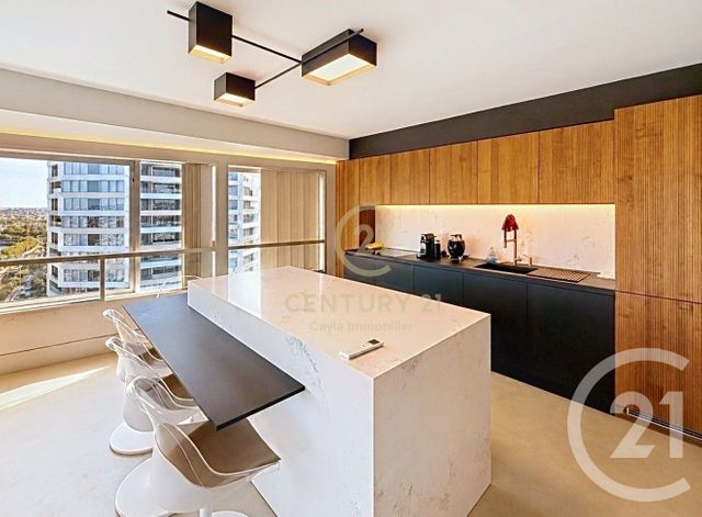Appartement à louer - 2 pièces - 94.0 m2 - PARIS - 75015 - ILE-DE-FRANCE - Century 21 Cayla Immobilier