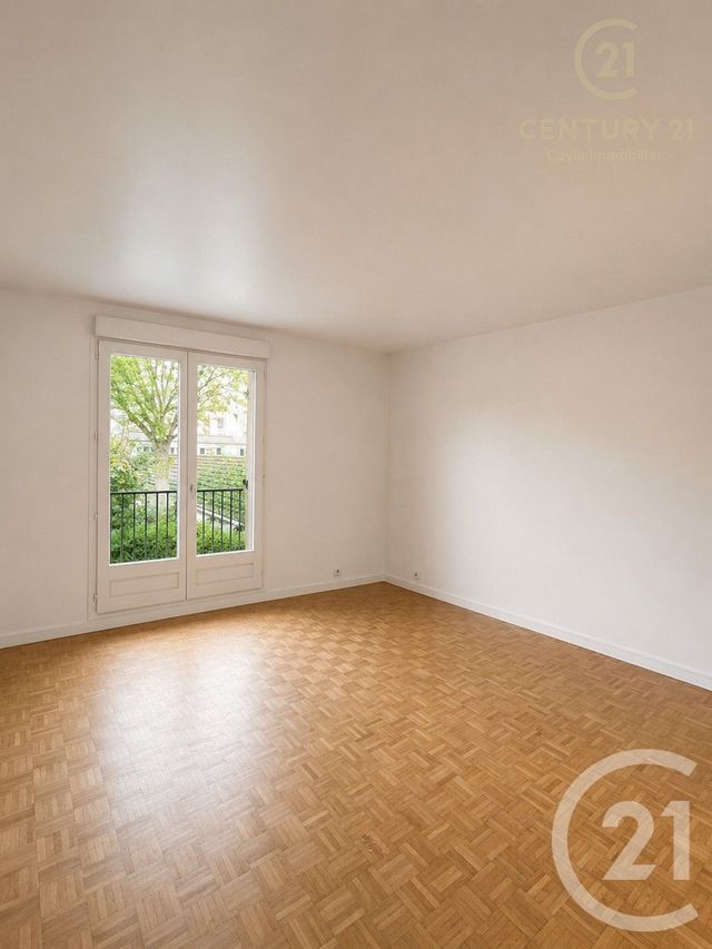 Appartement Studio à louer - 1 pièce - 28.95 m2 - PUTEAUX - 92 - ILE-DE-FRANCE - Century 21 Cayla Immobilier