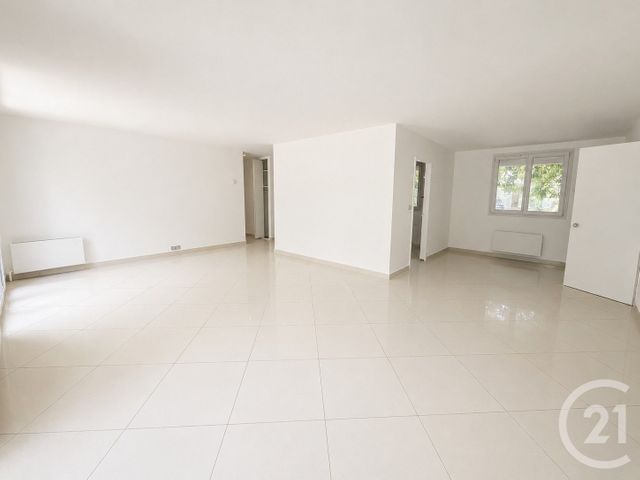 maison à louer - 1 pièce - 116.2 m2 - VERNOUILLET - 78 - ILE-DE-FRANCE - Century 21 Cayla Immobilier