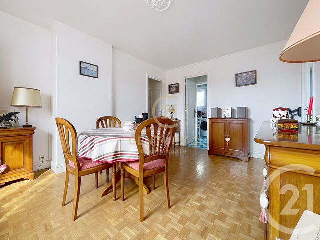 Appartement F3 à vendre - 3 pièces - 52.76 m2 - NANTERRE - 92 - ILE-DE-FRANCE - Century 21 Cayla Immobilier