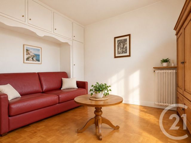 Appartement F3 à vendre - 3 pièces - 52.76 m2 - NANTERRE - 92 - ILE-DE-FRANCE - Century 21 Cayla Immobilier