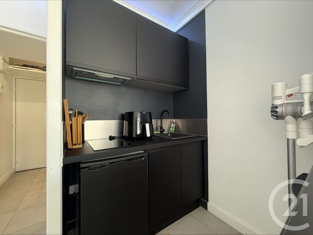 Appartement Studio à louer - 1 pièce - 17.0 m2 - PUTEAUX - 92 - ILE-DE-FRANCE - Century 21 Cayla Immobilier
