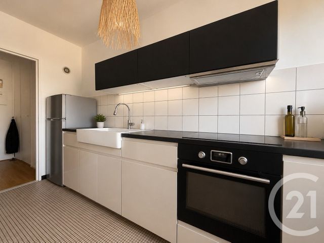 Appartement F1 à louer - 1 pièce - 30.28 m2 - PUTEAUX - 92 - ILE-DE-FRANCE - Century 21 Cayla Immobilier