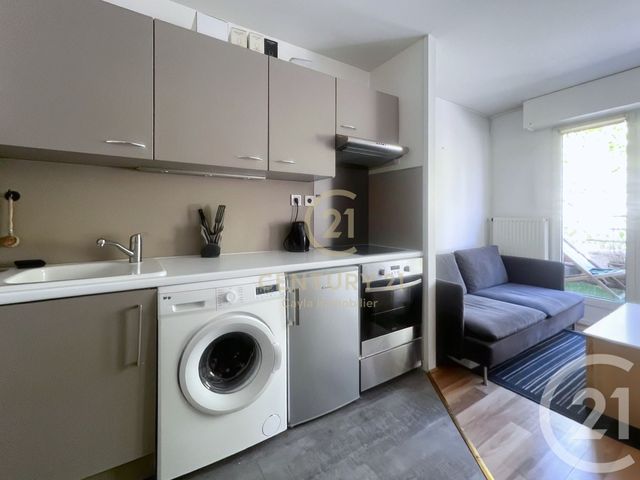 Appartement F2 à louer - 2 pièces - 28.53 m2 - SURESNES - 92 - ILE-DE-FRANCE - Century 21 Cayla Immobilier