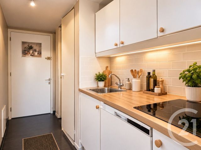 Appartement F1 à vendre - 1 pièce - 23.25 m2 - PUTEAUX - 92 - ILE-DE-FRANCE - Century 21 Cayla Immobilier