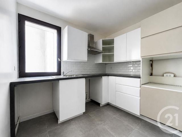 Appartement F3 à louer - 3 pièces - 67.0 m2 - PUTEAUX - 92 - ILE-DE-FRANCE - Century 21 Cayla Immobilier