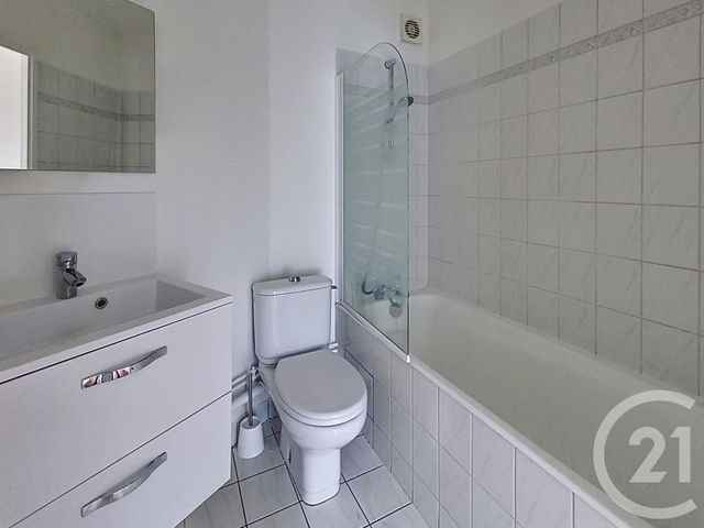 Appartement Studio à louer - 1 pièce - 31.0 m2 - PUTEAUX - 92 - ILE-DE-FRANCE - Century 21 Cayla Immobilier