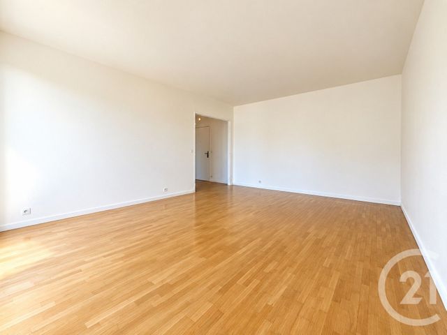 Appartement F2 à louer - 2 pièces - 49.5 m2 - PUTEAUX - 92 - ILE-DE-FRANCE - Century 21 Cayla Immobilier