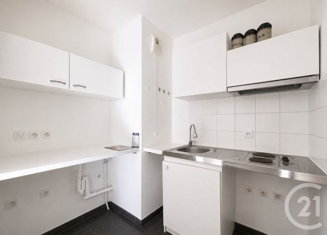 Appartement F1 à louer - 1 pièce - 27.22 m2 - PUTEAUX - 92 - ILE-DE-FRANCE - Century 21 Cayla Immobilier