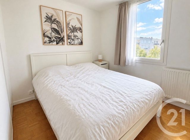 Appartement F2 à louer - 2 pièces - 49.51 m2 - PUTEAUX - 92 - ILE-DE-FRANCE - Century 21 Cayla Immobilier
