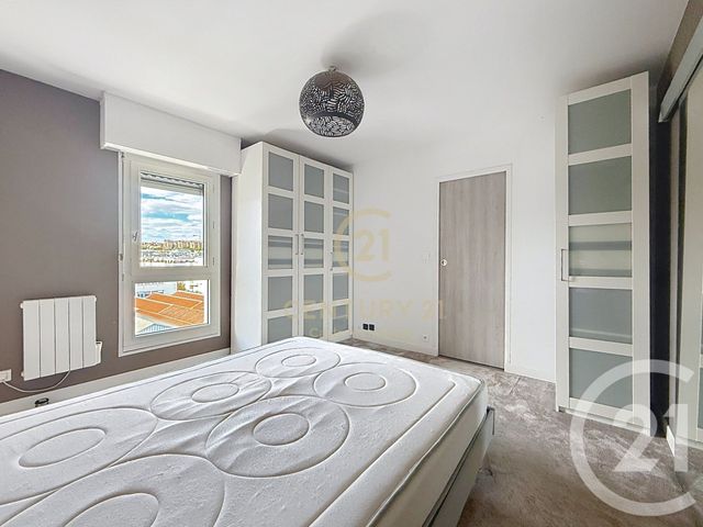Appartement Duplex à louer - 2 pièces - 52.0 m2 - PUTEAUX - 92 - ILE-DE-FRANCE - Century 21 Cayla Immobilier