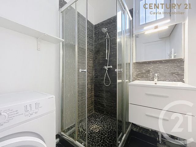 Appartement F2 à louer - 2 pièces - 41.12 m2 - PUTEAUX - 92 - ILE-DE-FRANCE - Century 21 Cayla Immobilier