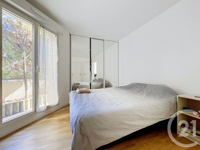 Appartement F2 à vendre - 2 pièces - 48.26 m2 - PUTEAUX - 92 - ILE-DE-FRANCE - Century 21 Cayla Immobilier