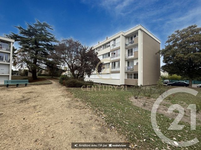 Appartement F3 à louer - 3 pièces - 59.0 m2 - CARRIERES SUR SEINE - 78 - ILE-DE-FRANCE - Century 21 Cayla Immobilier