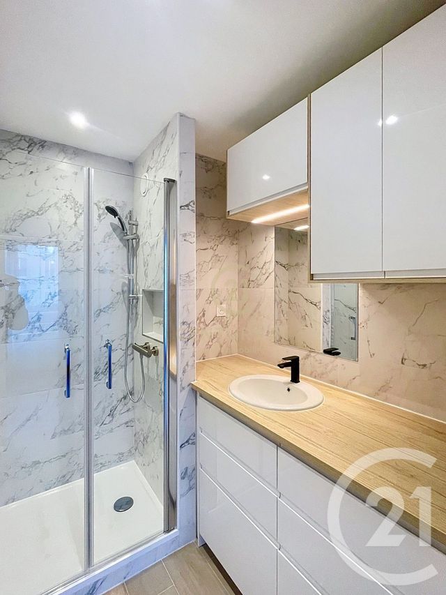 Appartement Studio à louer - 1 pièce - 36.4 m2 - PUTEAUX - 92 - ILE-DE-FRANCE - Century 21 Cayla Immobilier