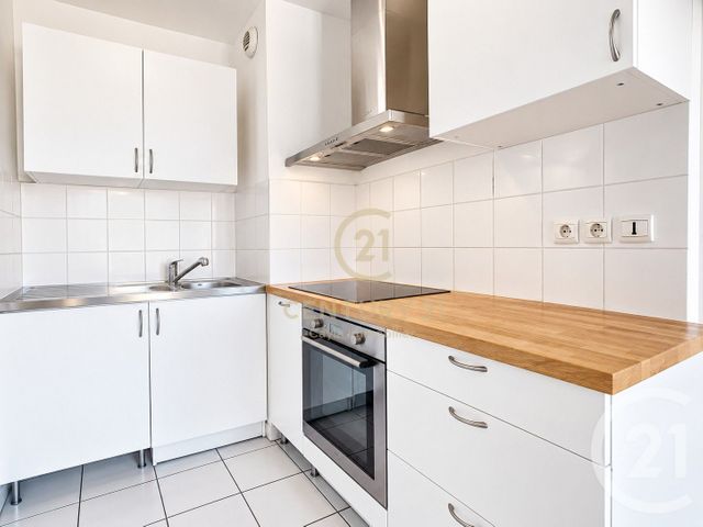 Appartement F2 à louer - 2 pièces - 39.38 m2 - SURESNES - 92 - ILE-DE-FRANCE - Century 21 Cayla Immobilier